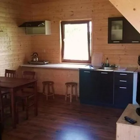 Blockhuette Mit Grill Und Terrasse In Glenwko Appartement *